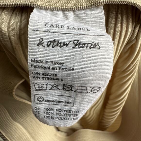 & Other Stories Plissé Pleated Fitted Trousers - Picture 6 of 7